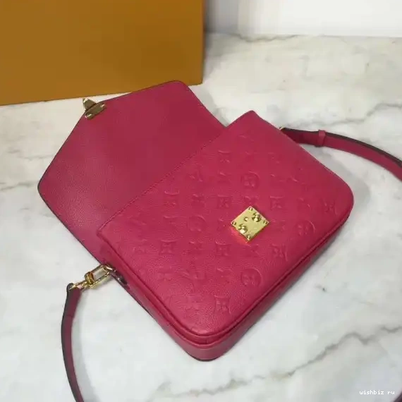 WIS Vuitton Pochette Louis Metis 0420